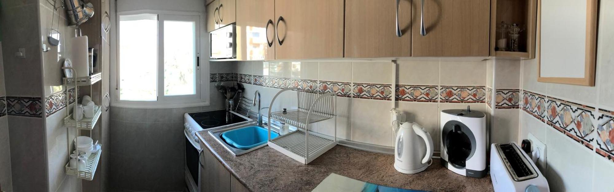 Spacious 1 Bedroom Apartment, Beach Front, Torrox Costa ภายนอก รูปภาพ